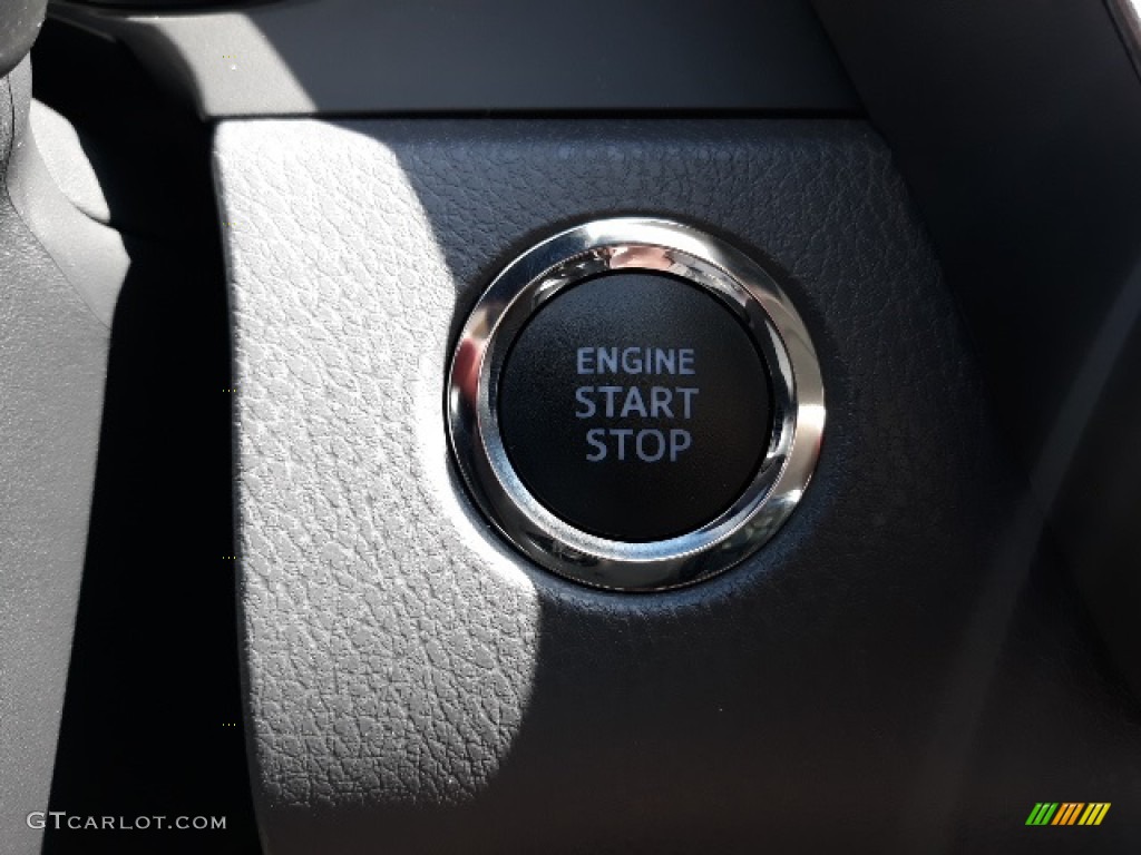 2020 Camry SE AWD - Predawn Gray Mica / Ash photo #11