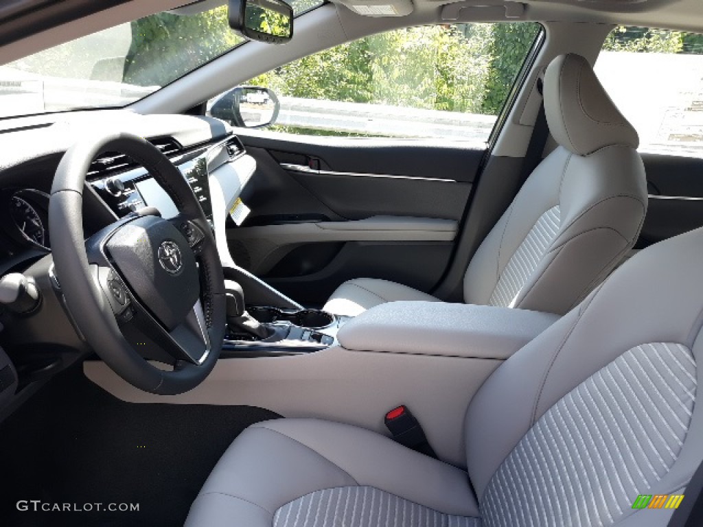 2020 Camry SE AWD - Predawn Gray Mica / Ash photo #21