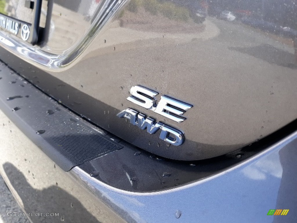 2020 Camry SE AWD - Predawn Gray Mica / Ash photo #35