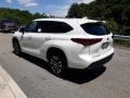 2020 Blizzard White Pearl Toyota Highlander Hybrid XLE AWD  photo #2