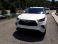 2020 Blizzard White Pearl Toyota Highlander Hybrid XLE AWD  photo #26