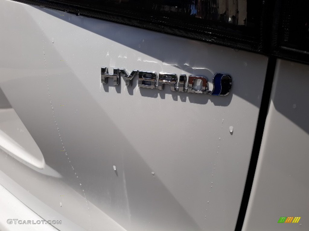 2020 Highlander Hybrid XLE AWD - Blizzard White Pearl / Graphite photo #32