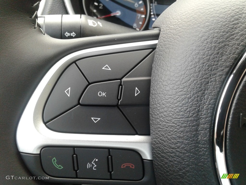 2020 Jeep Compass Latitude Ski Gray/Black Steering Wheel Photo #139023710
