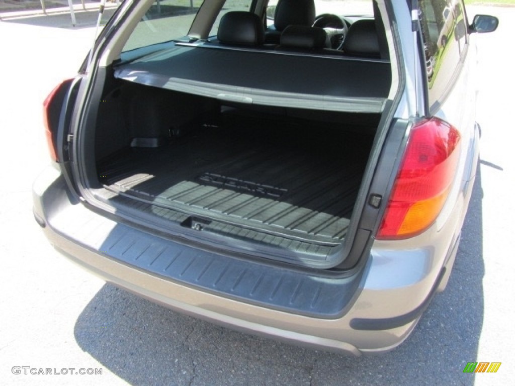 2006 Outback 2.5i Limited Wagon - Brilliant Silver Metallic / Off Black photo #20