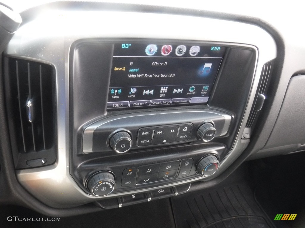 2016 Chevrolet Silverado 2500HD LT Crew Cab 4x4 Controls Photo #139028438