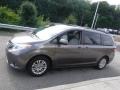 2014 Predawn Gray Mica Toyota Sienna XLE  photo #12