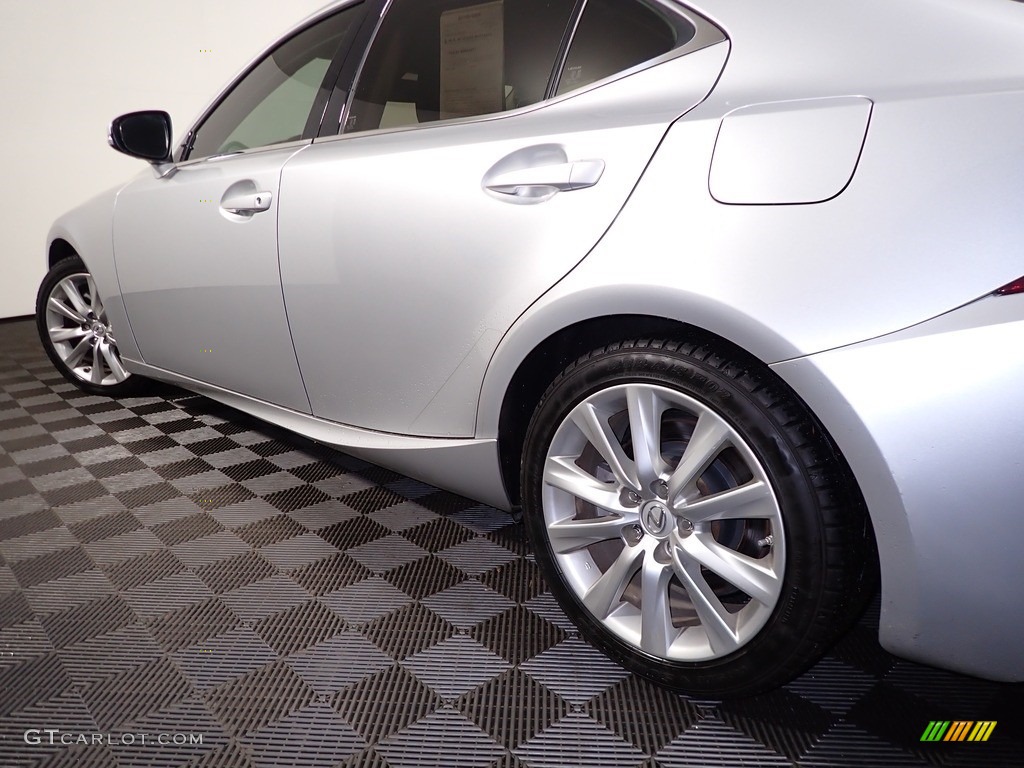 2016 IS 300 AWD - Silver Lining Metallic / Black photo #10