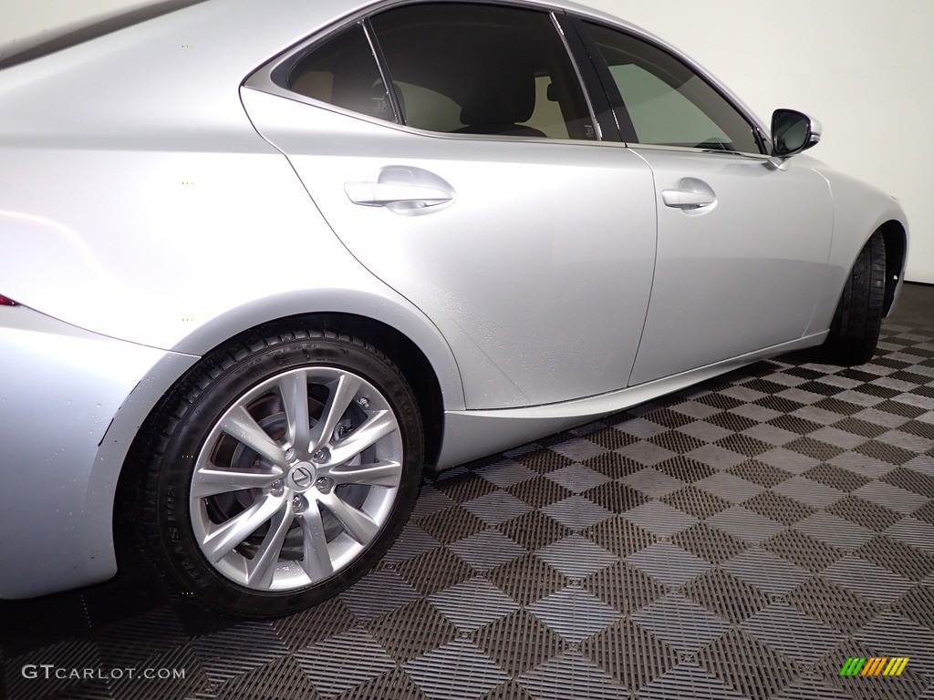 2016 IS 300 AWD - Silver Lining Metallic / Black photo #15