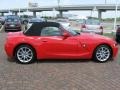 Bright Red - Z4 3.0i Roadster Photo No. 10