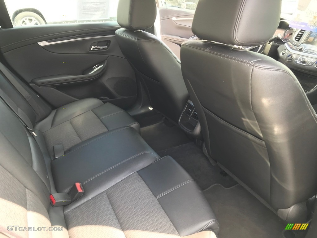 2019 Impala LT - Nightfall Gray Metallic / Jet Black/­Dark Titanium photo #32