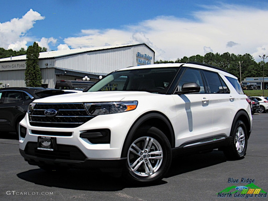 2020 Explorer XLT - Star White Metallic Tri-Coat / Sandstone photo #1