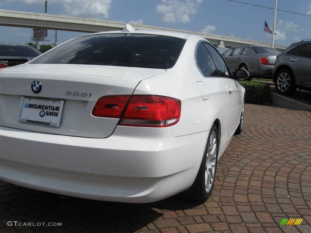 2008 3 Series 328i Coupe - Alpine White / Beige photo #11