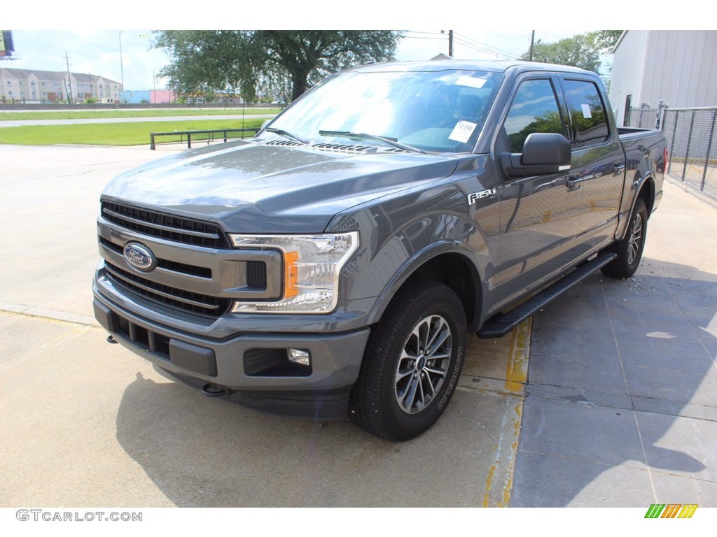 2018 F150 XLT SuperCrew 4x4 - Lead Foot / Special Edition Black/Red photo #4