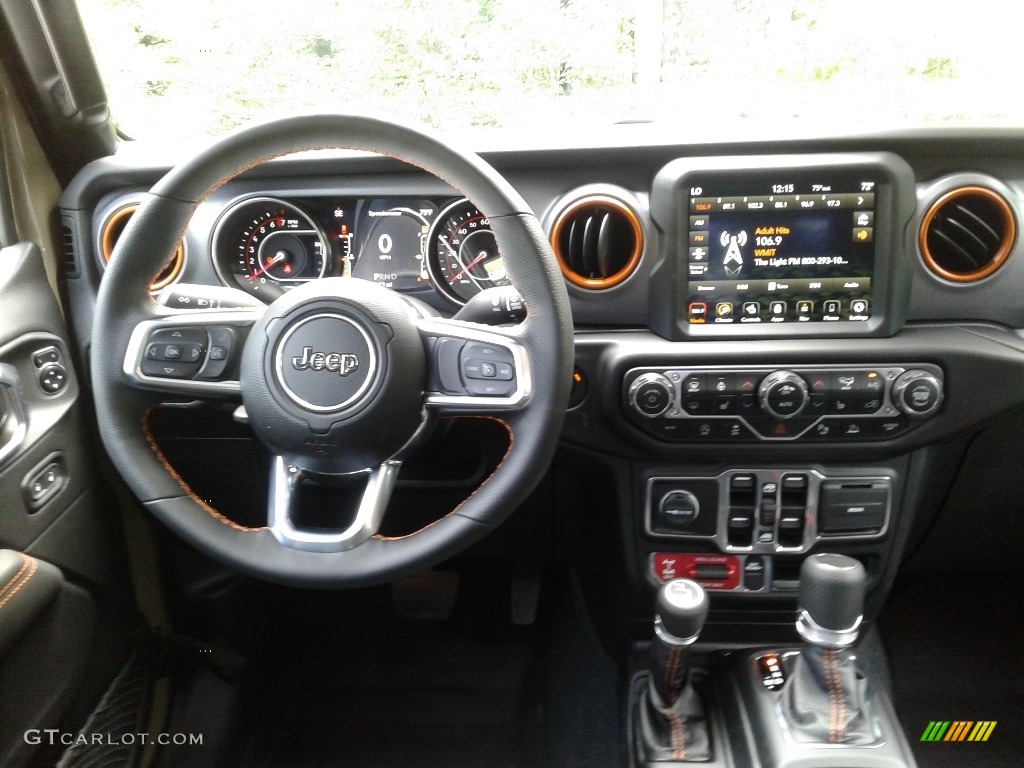 2020 Jeep Gladiator Mojave 4x4 Black Dashboard Photo #139045063