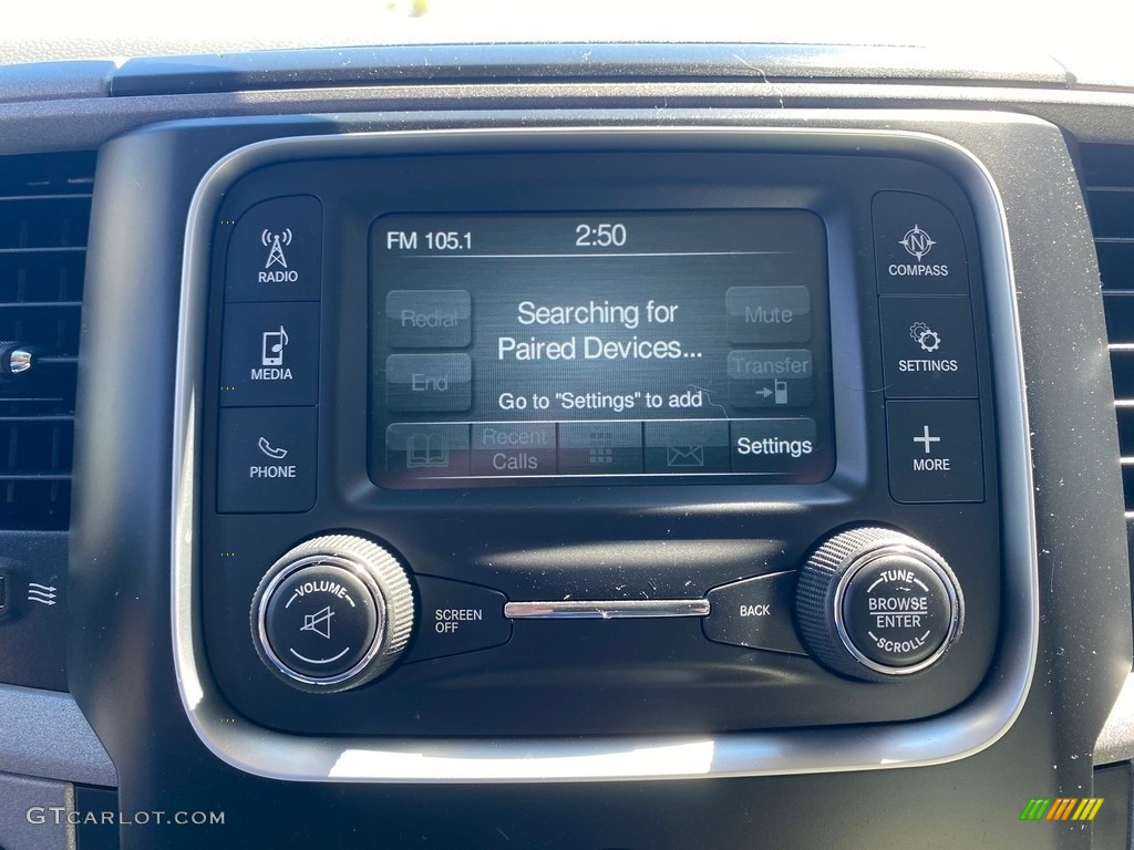 2016 Ram 1500 Express Crew Cab 4x4 Controls Photo #139045690
