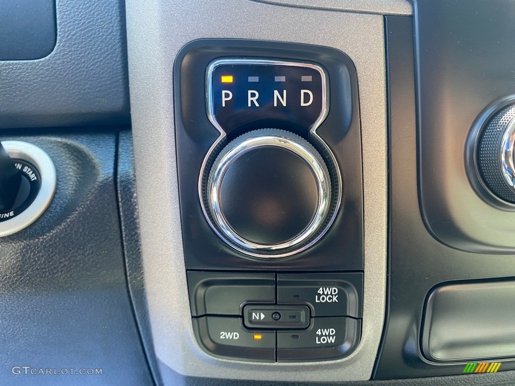 2016 Ram 1500 Express Crew Cab 4x4 Transmission Photos
