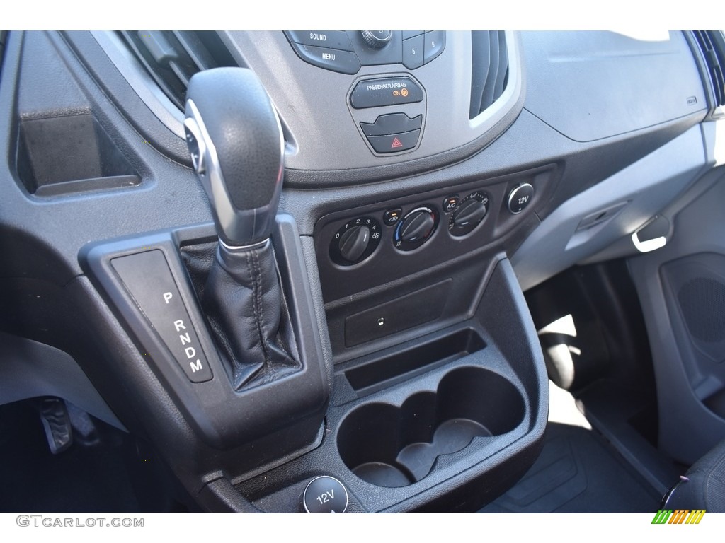 2019 Transit Van 250 LR Regular - Oxford White / Charcoal black photo #14