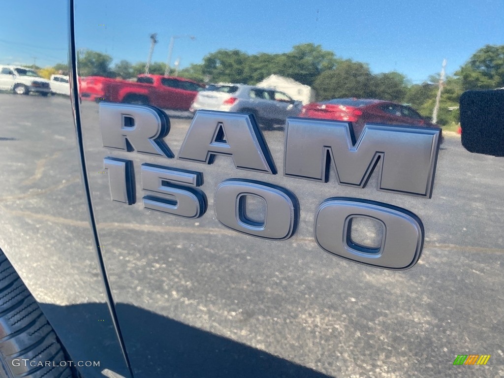 2016 Ram 1500 Express Crew Cab 4x4 Marks and Logos Photo #139046005