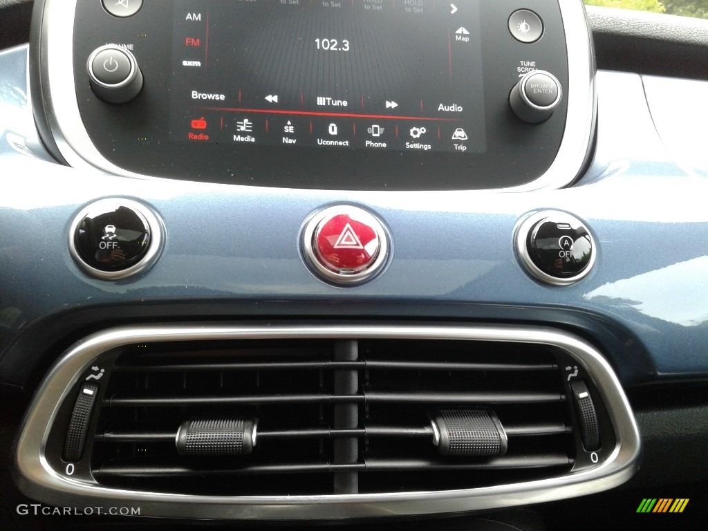2020 Fiat 500X Trekking AWD Controls Photo #139048144