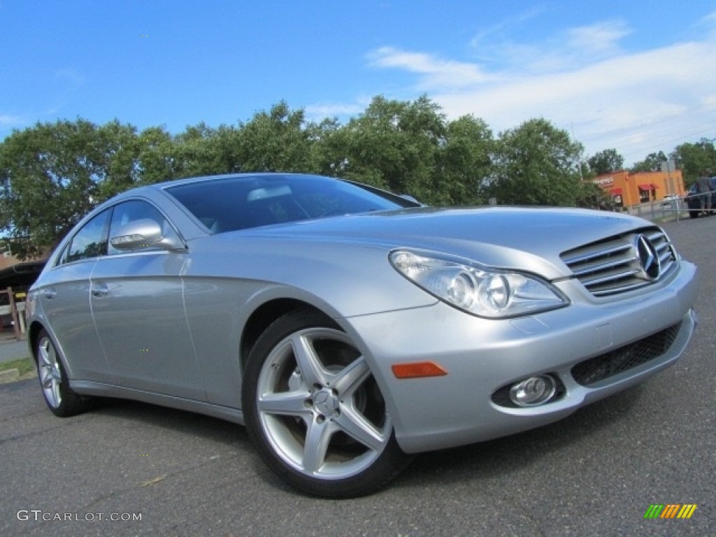 Iridium Silver Metallic Mercedes-Benz CLS