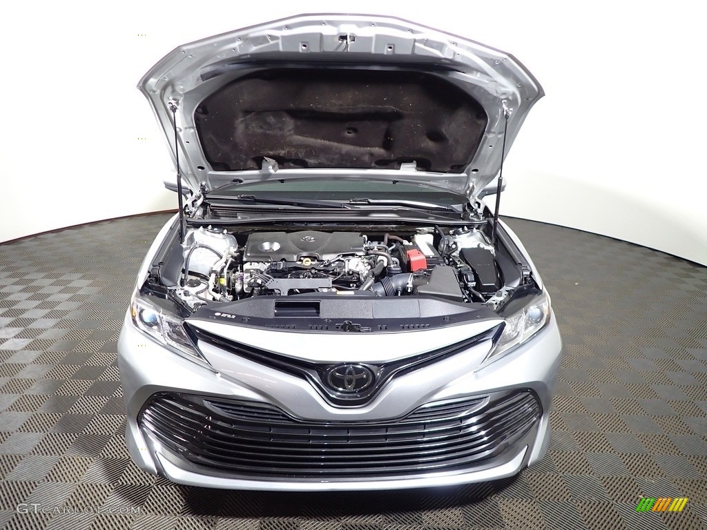 2019 Camry LE - Celestial Silver Metallic / Black photo #5