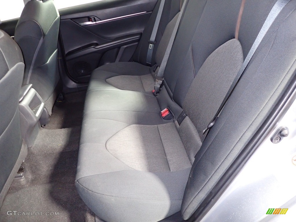 2019 Camry LE - Celestial Silver Metallic / Black photo #20