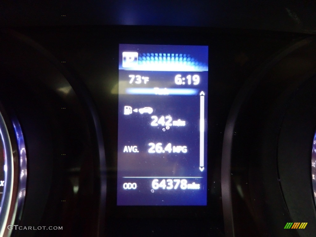 2019 Camry LE - Celestial Silver Metallic / Black photo #27