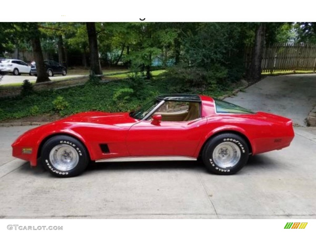 1980 Corvette Coupe - Red / Doeskin photo #2