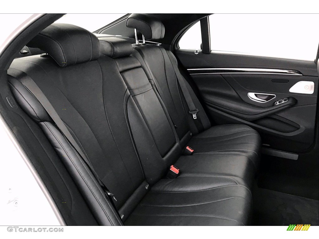 Black Interior 2017 Mercedes-Benz S 550 Sedan Photo #139054554