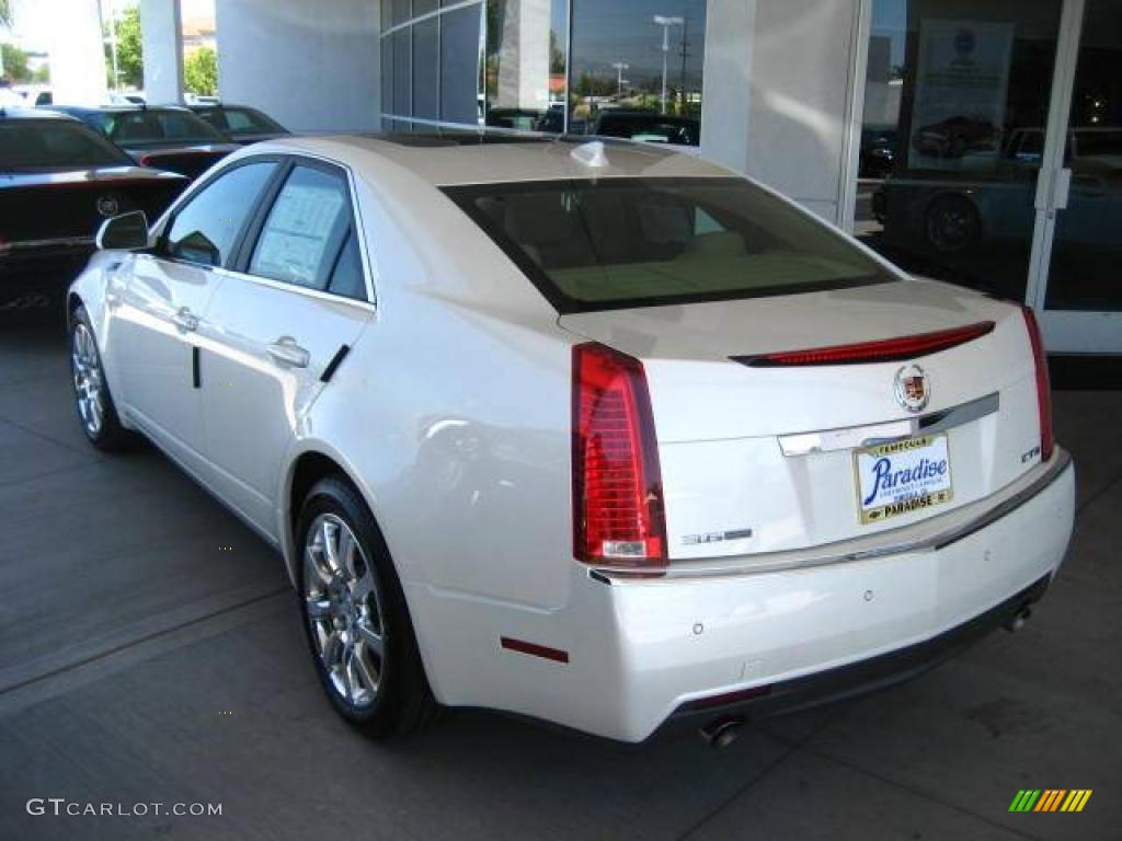 2009 CTS Sedan - White Diamond Tri-Coat / Cashmere/Cocoa photo #2