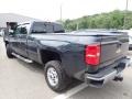 2019 Deep Ocean Blue Metallic Chevrolet Silverado 2500HD LT Crew Cab 4WD  photo #4
