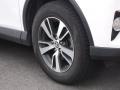 Super White - RAV4 XLE AWD Photo No. 4
