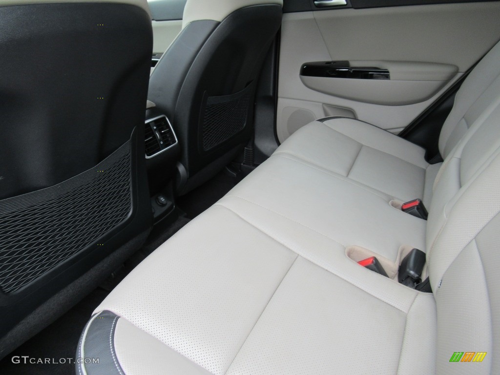 2020 Kia Sportage SX Turbo Rear Seat Photos