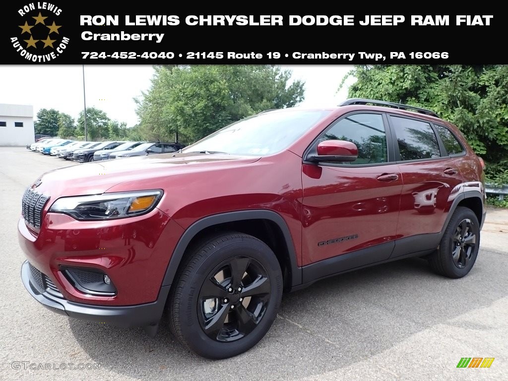 2020 Cherokee Altitude 4x4 - Velvet Red Pearl / Black photo #1