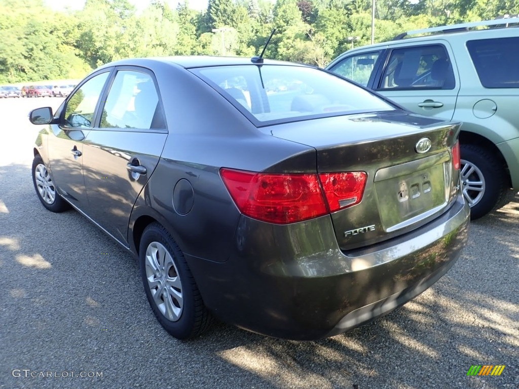 2010 Forte EX - Ebony Black / Stone photo #2