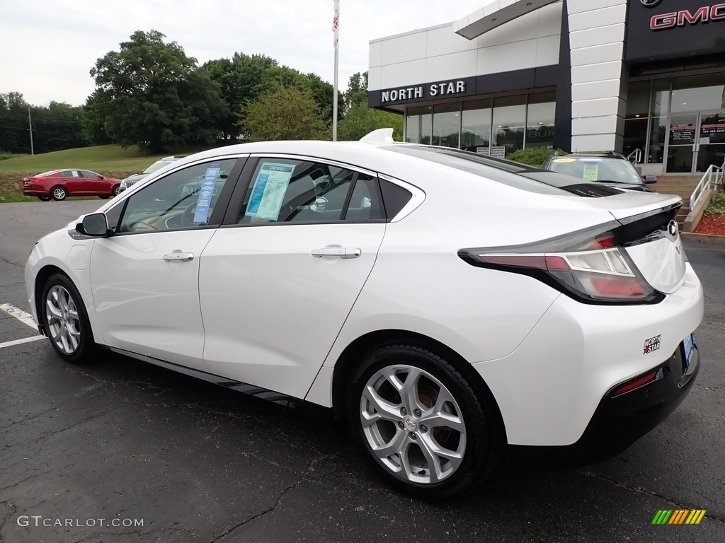 2017 Volt Premier - Iridescent Pearl Tricoat / Jet Black/Brandy photo #11