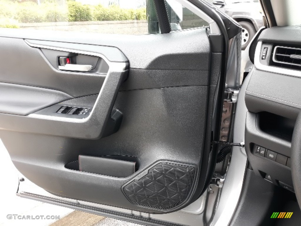 2020 RAV4 XLE AWD Hybrid - Silver Sky Metallic / Black photo #7