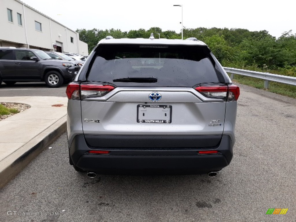 2020 RAV4 XLE AWD Hybrid - Silver Sky Metallic / Black photo #34