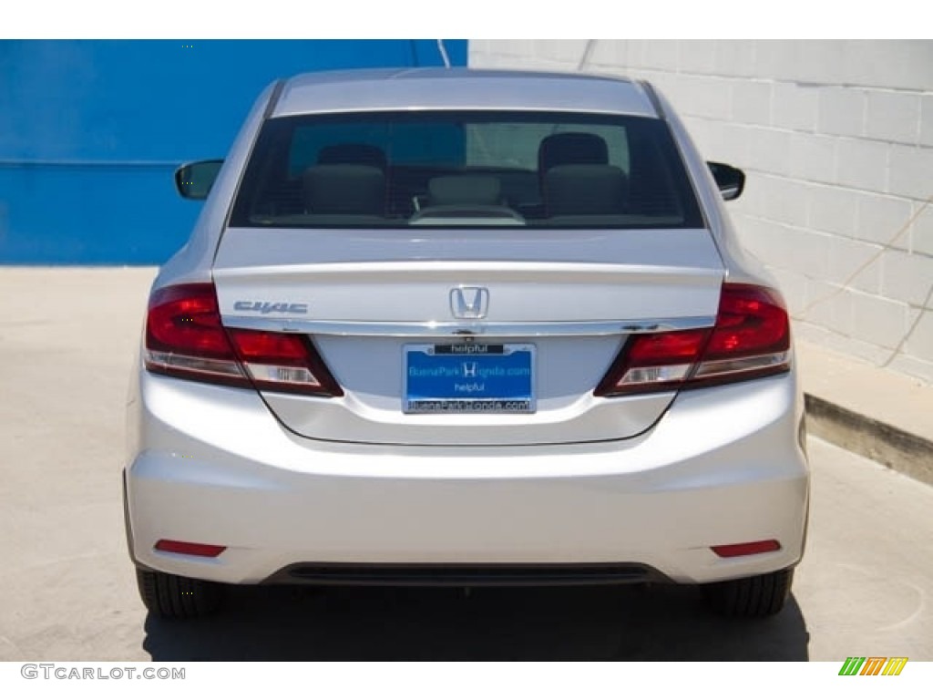 2015 Civic LX Sedan - Alabaster Silver Metallic / Gray photo #11