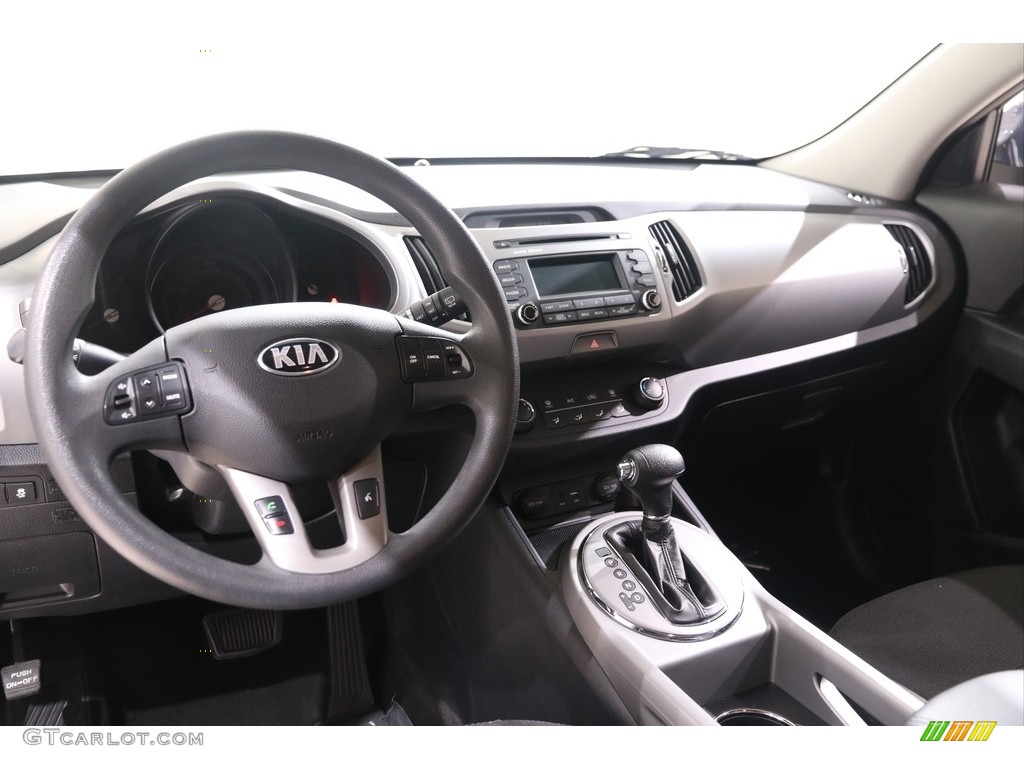 2016 Kia Sportage LX Dashboard Photos