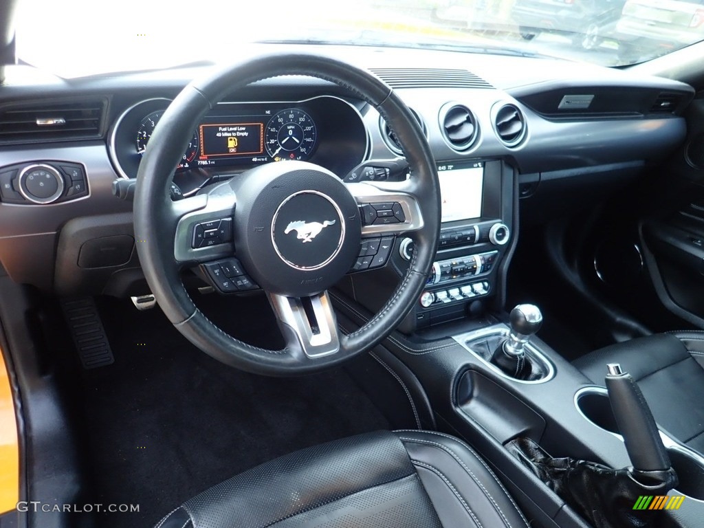2019 Ford Mustang GT Premium Fastback Ebony Dashboard Photo #139070578