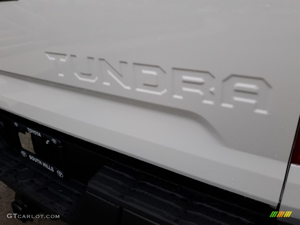 2020 Tundra SR Double Cab 4x4 - Super White / Graphite photo #30