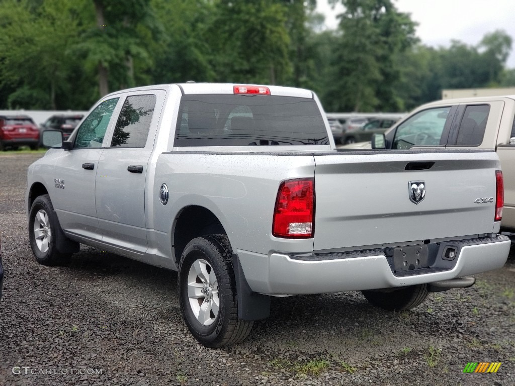 Brilliant Black Crystal Pearl 2016 Ram 1500 Express Crew Cab 4x4 Exterior Photo #139076149