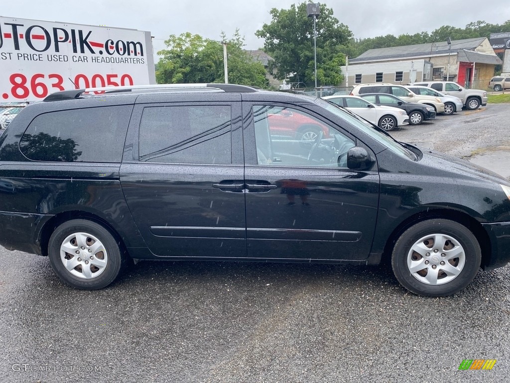 2009 Sedona LX - Midnight Black / Gray photo #3