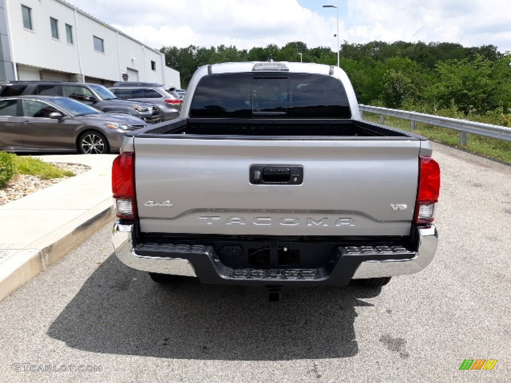 2020 Tacoma SR5 Double Cab 4x4 - Silver Sky Metallic / Cement photo #35