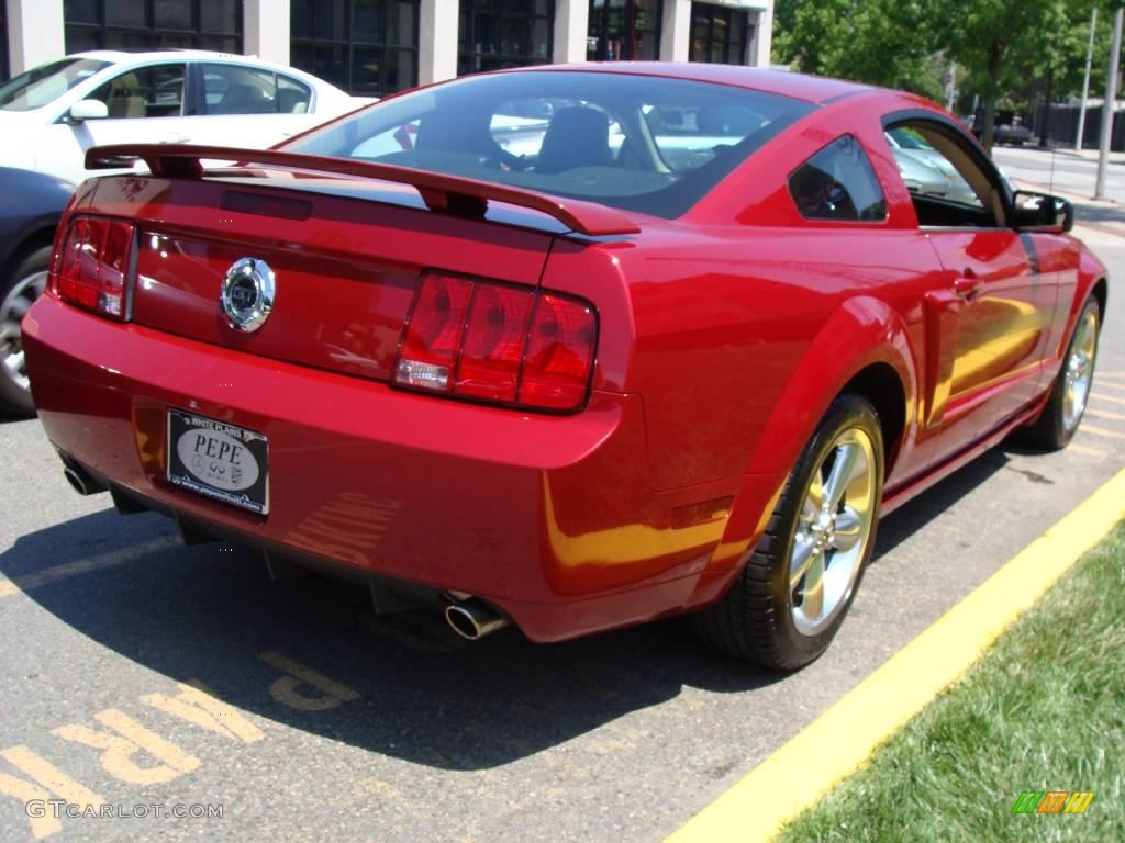 2008 Mustang GT/CS California Special Coupe - Dark Candy Apple Red / Black/Medium Parchment photo #5