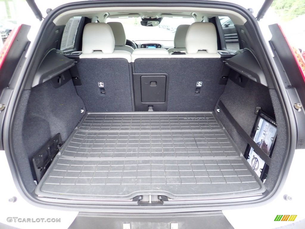 2019 XC40 T5 Inscription AWD - Ice White / Charcoal photo #5