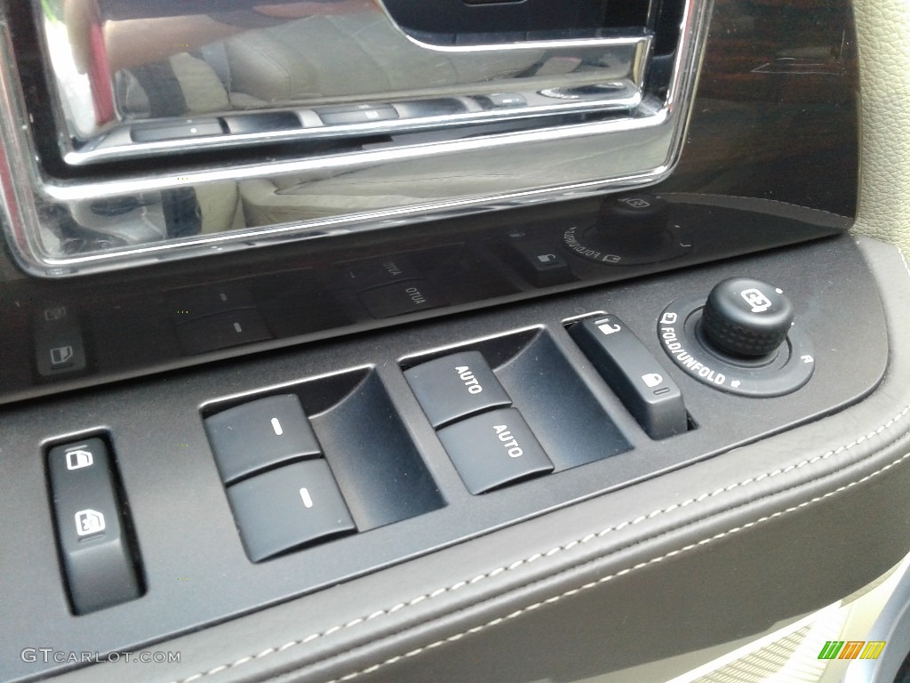 2015 Lincoln Navigator L 4x2 Controls Photo #139085128