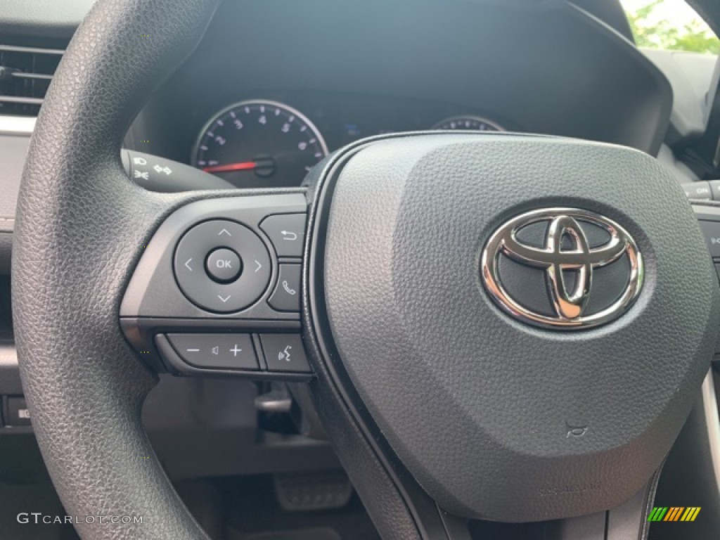 2020 RAV4 LE - Silver Sky Metallic / Black photo #5