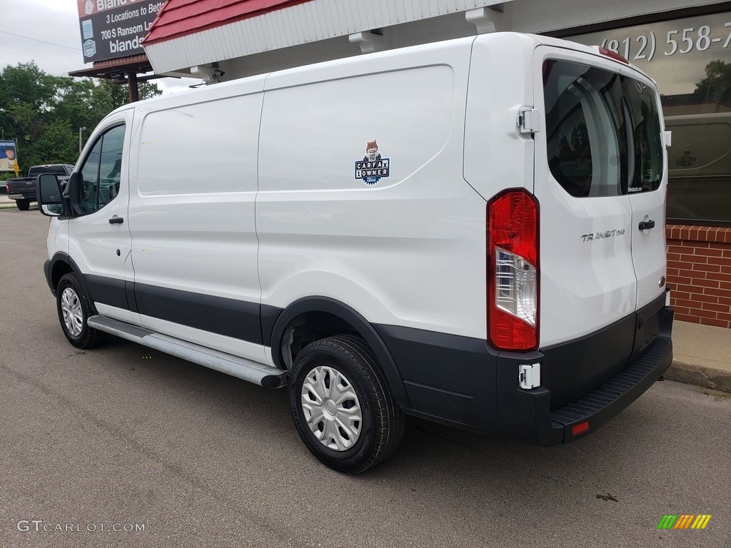 2019 Transit Van 250 LR Regular - Oxford White / Charcoal black photo #19